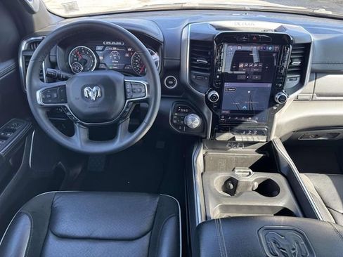Used 2025 RAM 1500 Laramie image 9