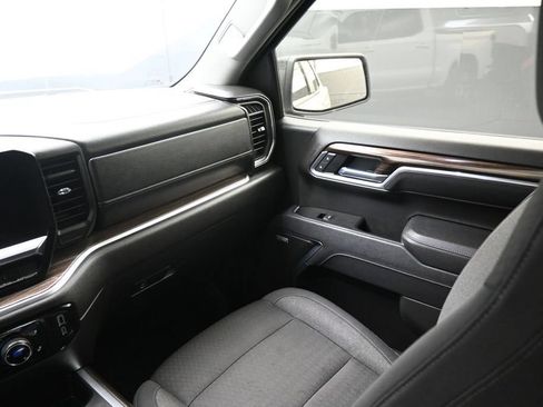 Used 2025 Chevrolet Silverado 1500 RST w/ Texas Edition Plus RWD image 14