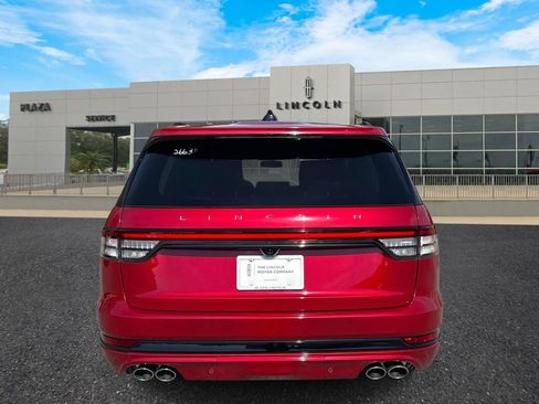 New 2025 Lincoln Aviator Reserve w/ Luxury Package image 4
