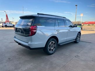 New 2025 Ford Expedition Active video 2