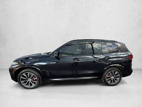Used 2024 BMW X5 xDrive40i w/ M Sport Package AWD/4WD image 2