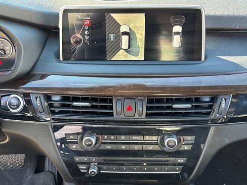 Used 2014 BMW X5 xDrive35d image 25