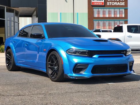 Used 2023 Dodge Charger Scat Pack RWD image 2
