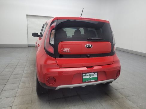 Used 2019 Kia Soul + FWD image 6