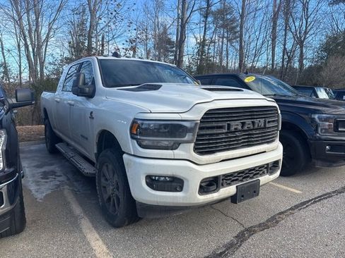 Used 2024 RAM 2500 Laramie w/ Night Edition image 3