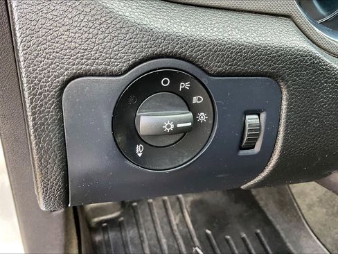 Used 2013 Ford Mustang GT image 13