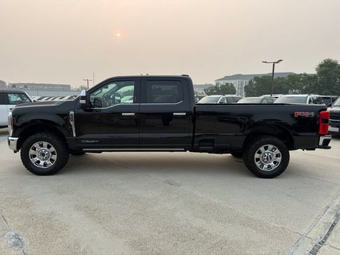 Used 2024 Ford F350 Lariat w/ Chrome Package AWD/4WD image 12