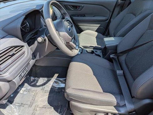 Used 2025 Subaru Forester Premium AWD/4WD image 15
