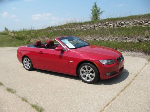 Used 2008 BMW 335i Convertible w/ Premium Pkg RWD image 10