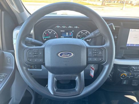 Used 2025 Ford F250 XLT image 16