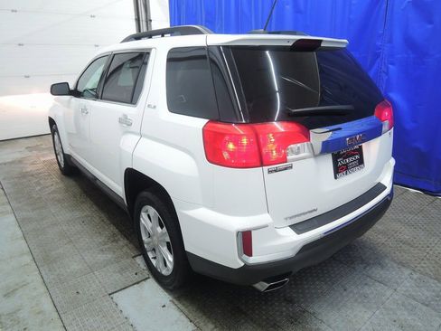 Used 2017 GMC Terrain SLE w/ Chrome Edition image 8