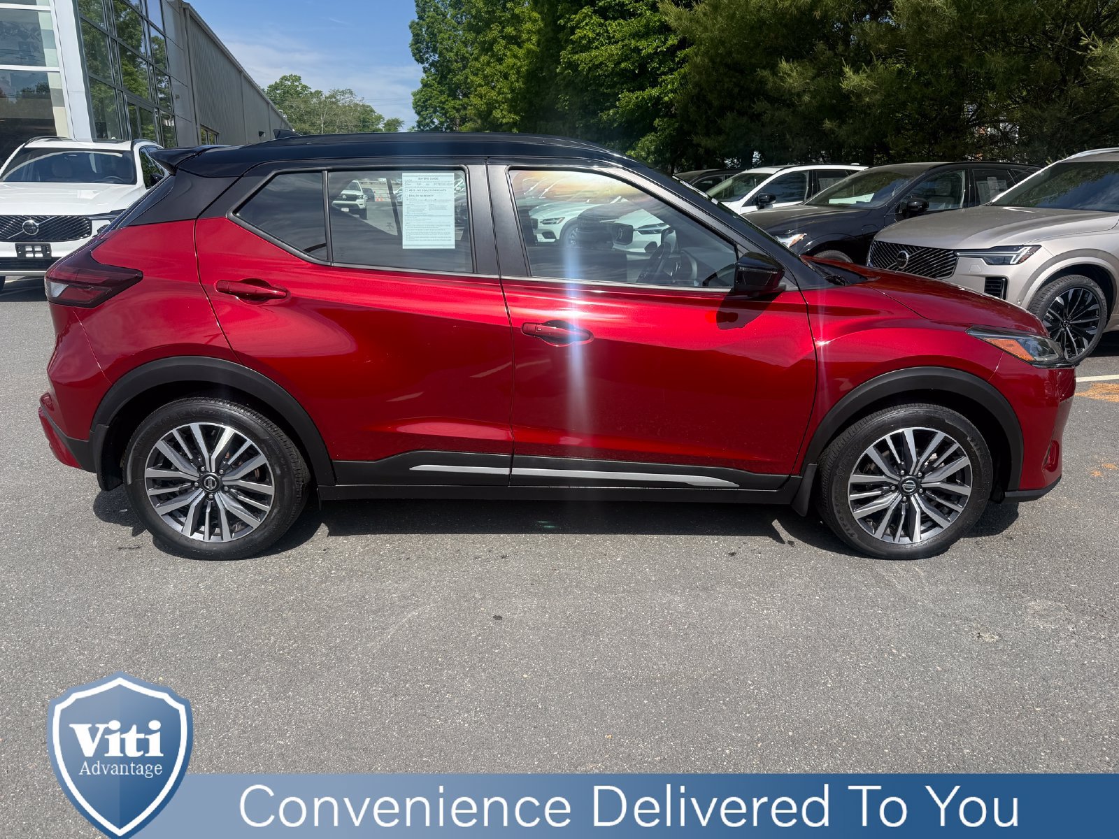 Used 2021 Nissan Kicks SR FWD image 9
