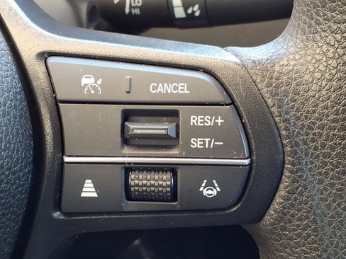 Certified 2025 Honda Accord SE image 33