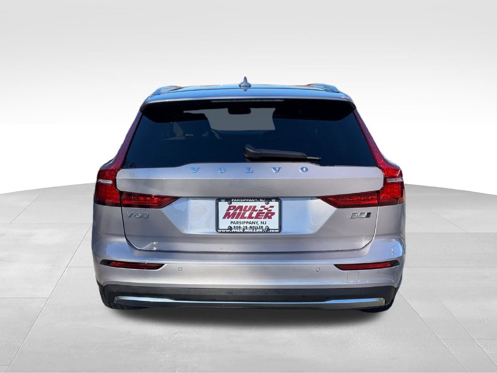 Used 2026 Volvo V60 B5 Cross Country Ultra w/ Climate Package AWD/4WD image 6