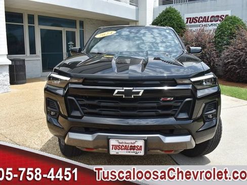 Used 2024 Chevrolet Colorado Z71 w/ Z71 Convenience Package 2 AWD/4WD image 4