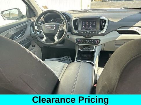 Used 2023 GMC Terrain SLE w/ Driver Convenience Package image 38