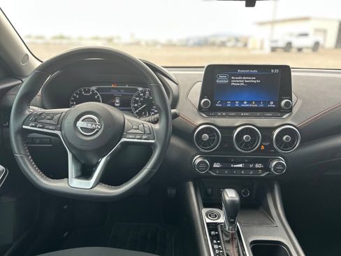 Used 2024 Nissan Sentra SR FWD image 18