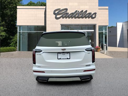 Certified 2025 Cadillac XT6 Sport w/ Technology Package AWD/4WD image 4