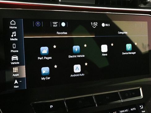 New 2025 Maserati Grecale Modena image 19