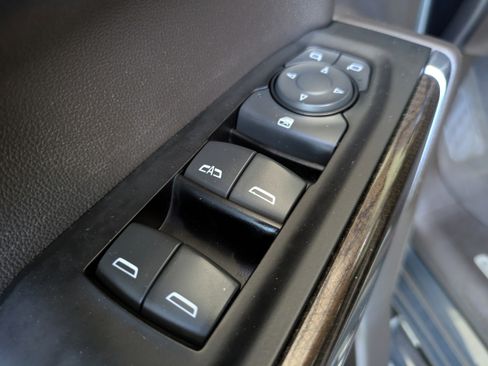Used 2019 Chevrolet Silverado 1500 LT w/ All-Star Edition AWD/4WD image 19