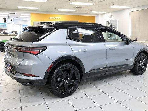 New 2026 Chevrolet Equinox EV RS image 6