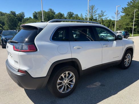 Used 2021 Jeep Cherokee Latitude Lux w/ Sun & Sound Group AWD/4WD image 4