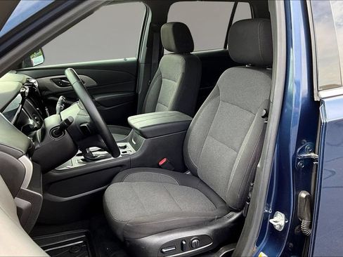 Used 2023 Chevrolet Traverse LT AWD/4WD image 18