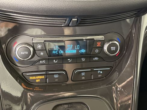 Used 2016 Ford Escape Titanium w/ Equipment Group 301A image 22