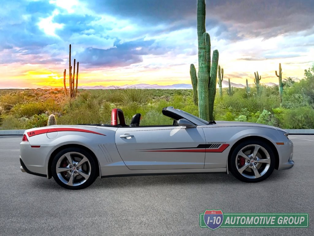 Used 2014 Chevrolet Camaro SS w/ RS Package RWD image 3