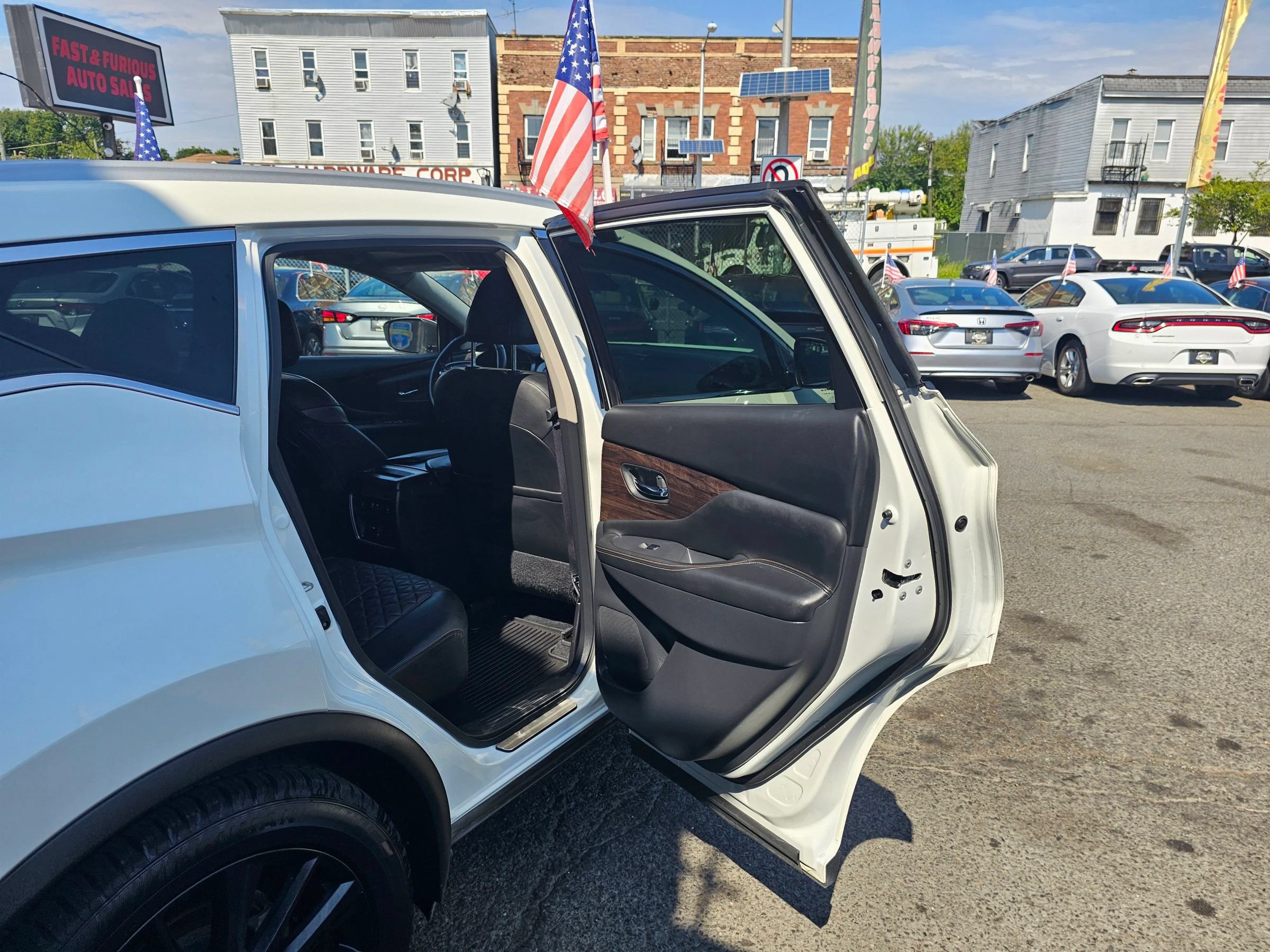 Used 2023 Nissan Murano Platinum w/ Cargo Package AWD/4WD image 12