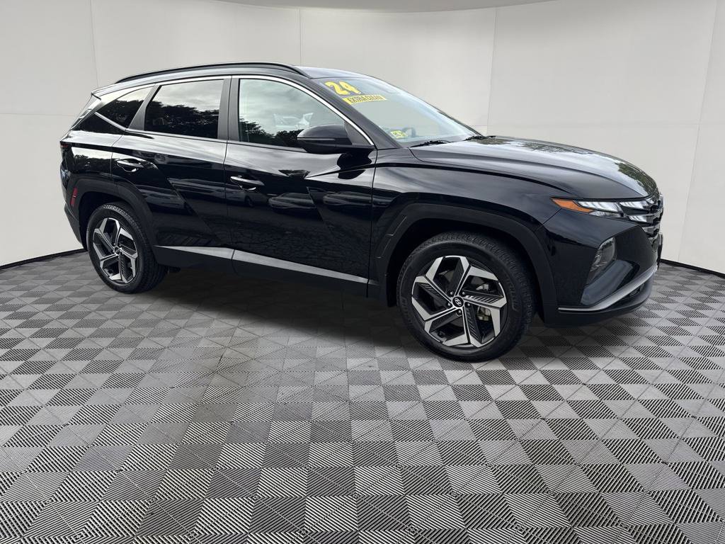Used 2024 Hyundai Tucson SEL w/ Convenience Package AWD/4WD image 3