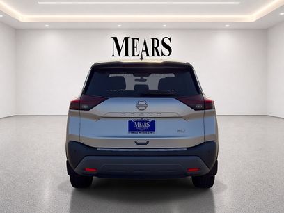 Used 2022 Nissan Rogue SV