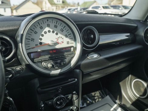 Used 2012 MINI Cooper S image 16