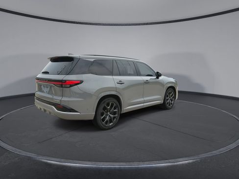 Certified 2024 Lexus TX 500h AWD w/ Technology Package image 8