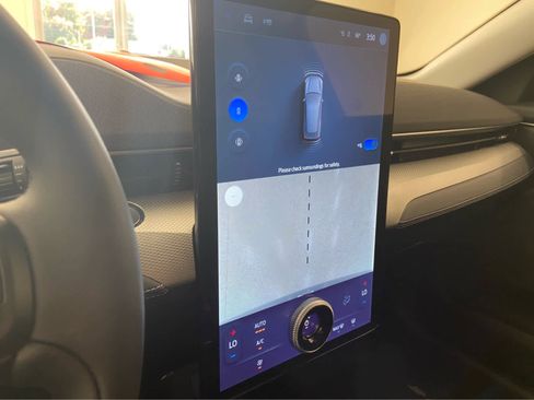 Used 2023 Ford Mustang Mach-E Select image 35