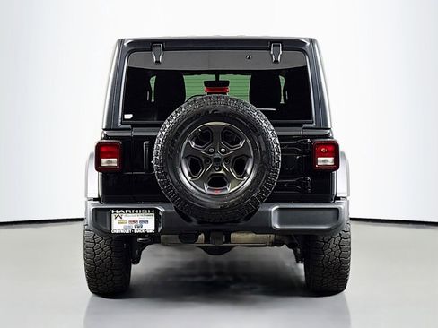 Used 2022 Jeep Wrangler Unlimited Sport AWD/4WD image 7