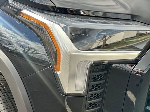 New 2026 Toyota Tundra SR5 image 31