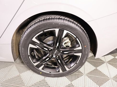 Used 2023 Kia K5 GT-Line image 20