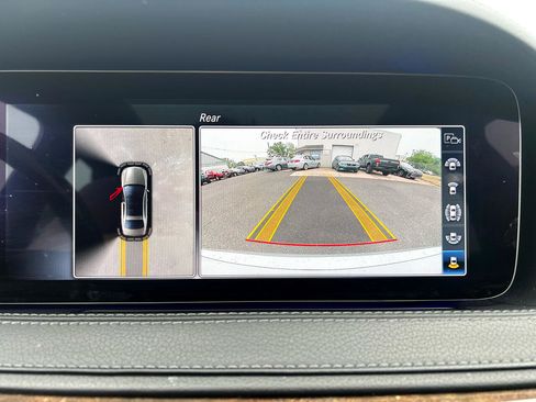 Used 2019 Mercedes-Benz S 560 4MATIC Sedan image 26