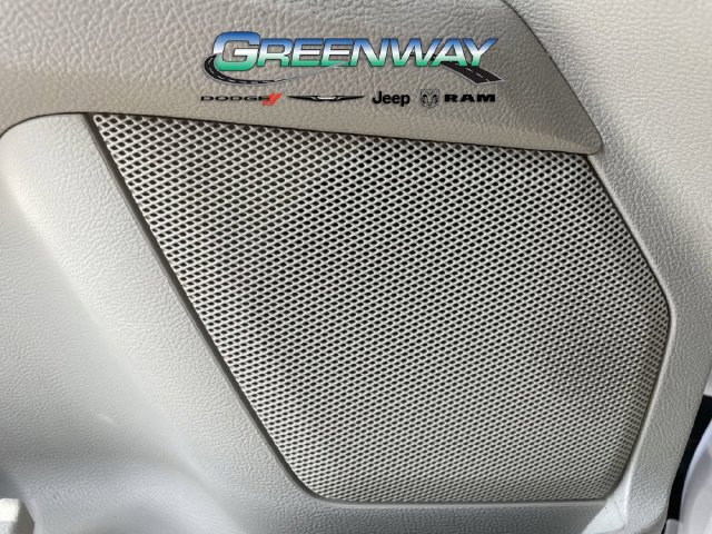 Used 2017 Ford Fusion Platinum FWD image 15