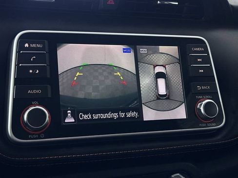 Used 2020 Nissan Kicks SR FWD image 15