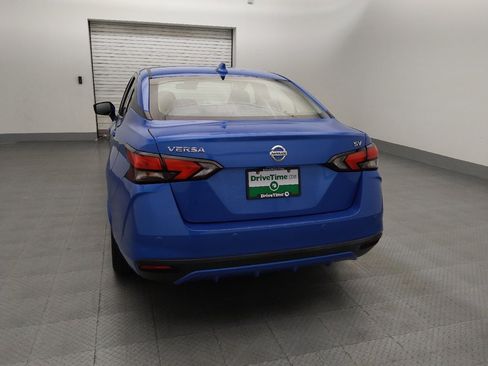Used 2021 Nissan Versa SV FWD image 6