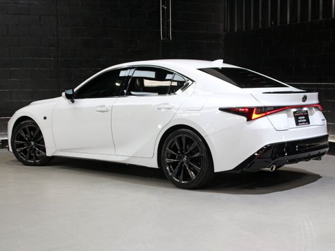 Used 2024 Lexus IS 350 F Sport RWD image 12