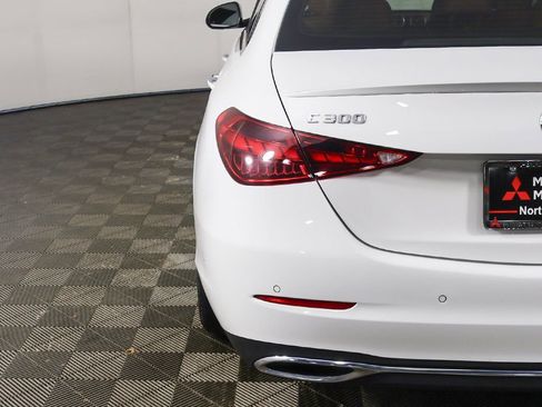 Used 2023 Mercedes-Benz C 300 4MATIC Sedan w/ Exclusive Trim Package image 17