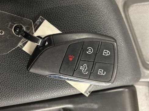 Used 2023 GMC Sierra 1500 Elevation AWD/4WD image 27