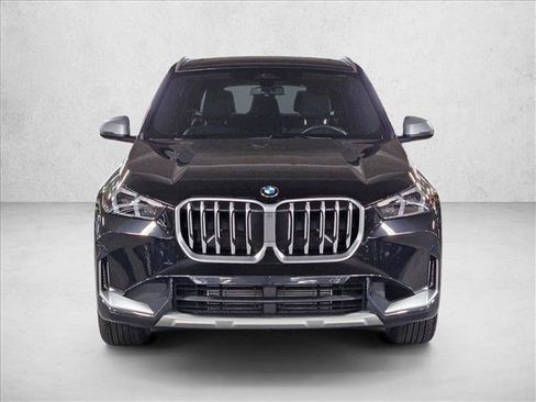 Used 2024 BMW X1 xDrive28i w/ Convenience Package AWD/4WD image 2