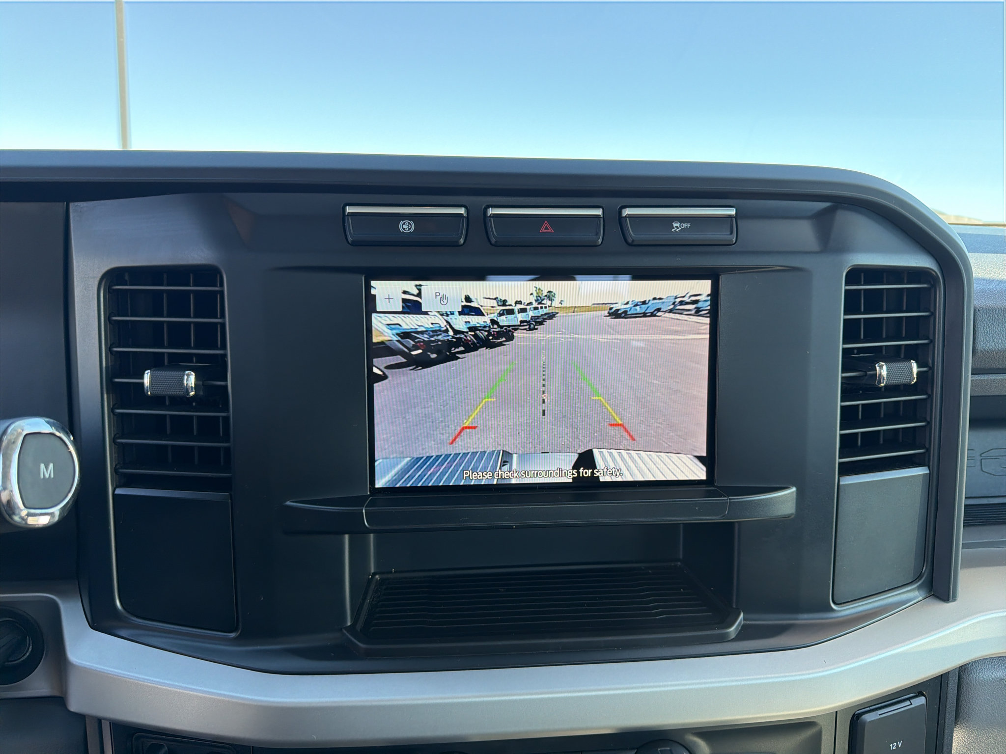 Used 2023 Ford F350 XL AWD/4WD image 16