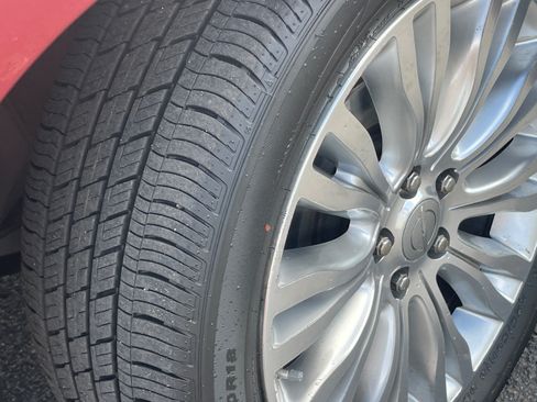 Used 2012 Chrysler 200 Limited FWD image 9