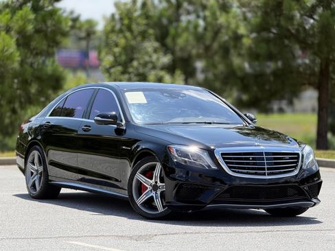 Used 2015 Mercedes-Benz S 63 AMG 4MATIC Sedan image 13