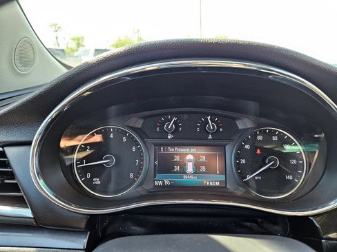 Used 2021 Buick Encore Preferred FWD image 10